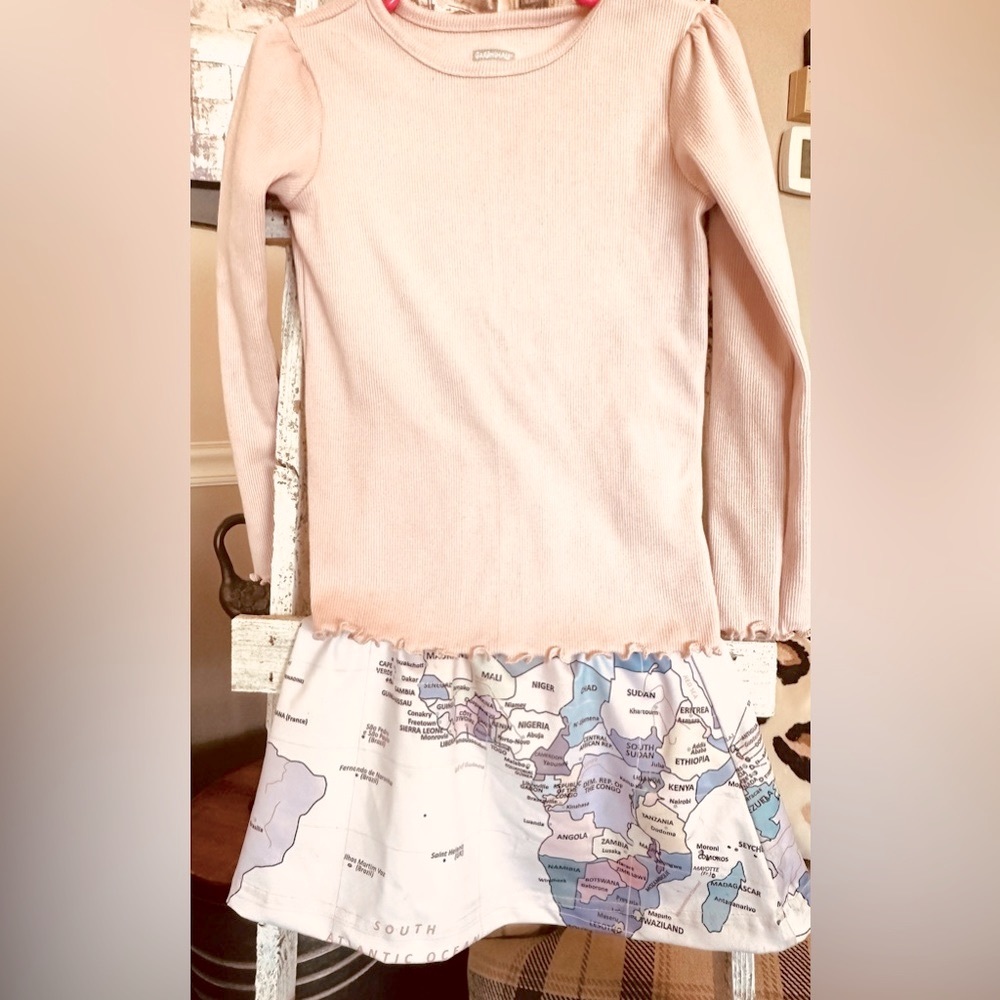 Cute world skirt outfit